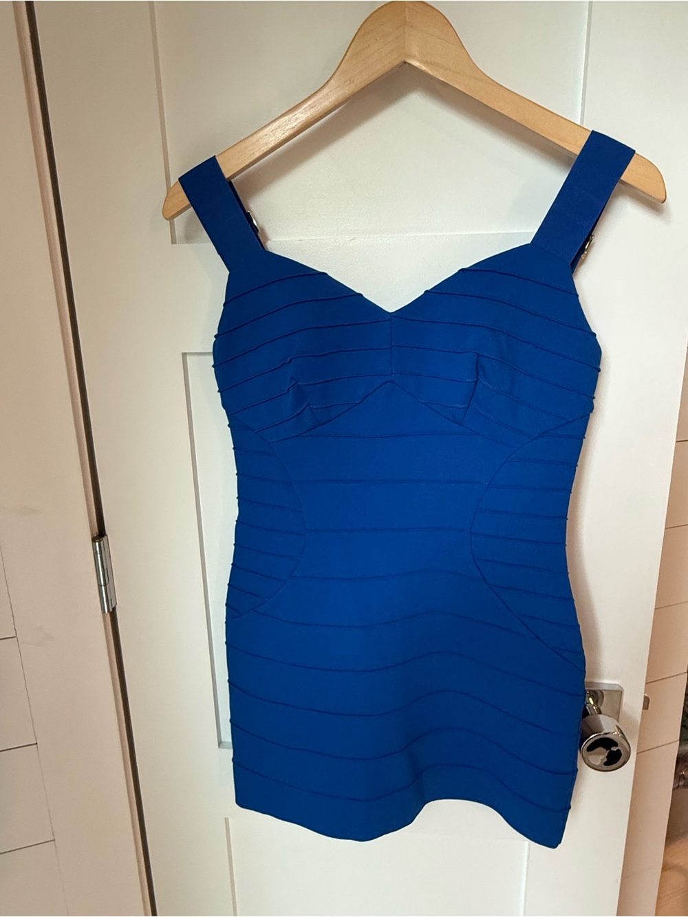 Ted Baker Blue bodycon mini Sleeveles Dress Sz 2
